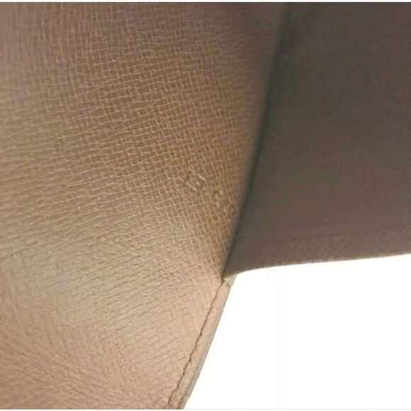 Authentic Louis Vuitton Monogram Bifold Long Wallet /R4027. ET875. - Picture 8 of 8